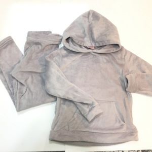 32 degrees plush sweat set 7/8